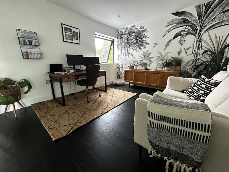 Modern St Albans Home, D2786 (photo 25)