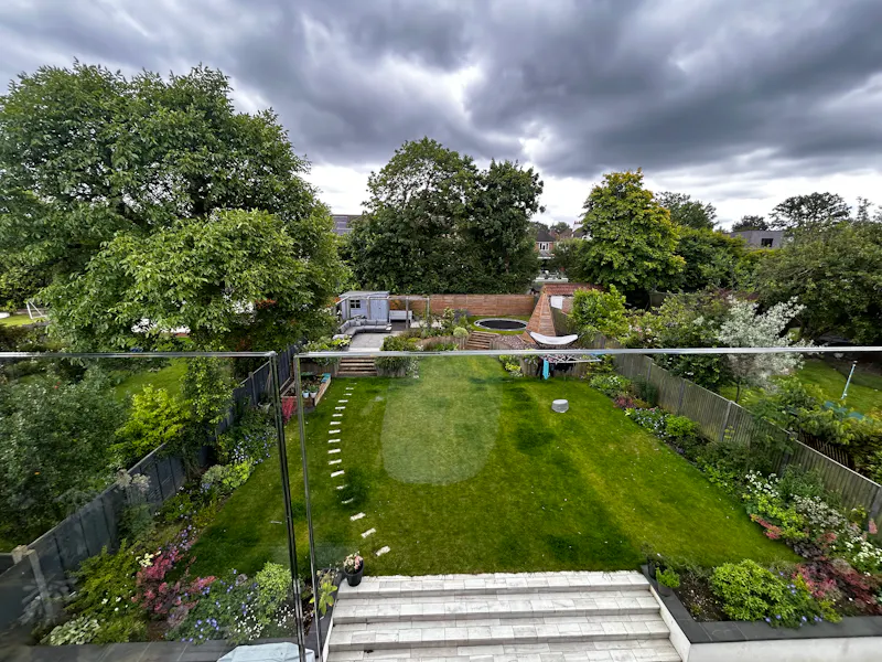 Garden at Modern St Albans Home, D2786 (photo 28)