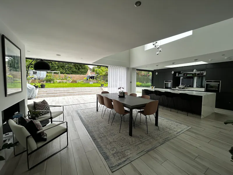Dining room at Modern St Albans Home, D2786 (photo 2)