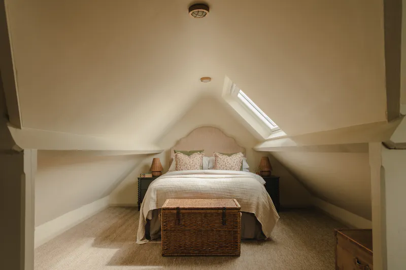 Attic at New Country Home Gloucester, D2788 (photo 27)