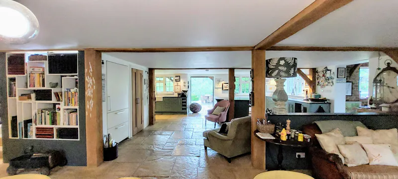 Homely Farmhouse Hampshire, L760 (photo 9)