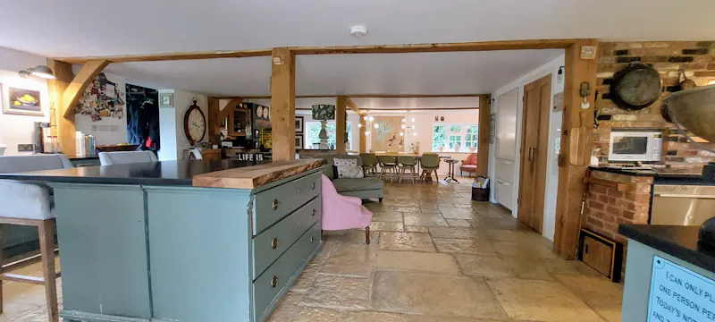 Open plan at Homely Farmhouse Hampshire, L760 (photo 13)
