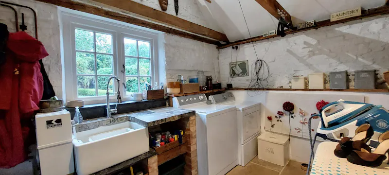 Homely Farmhouse Hampshire, L760 (photo 23)