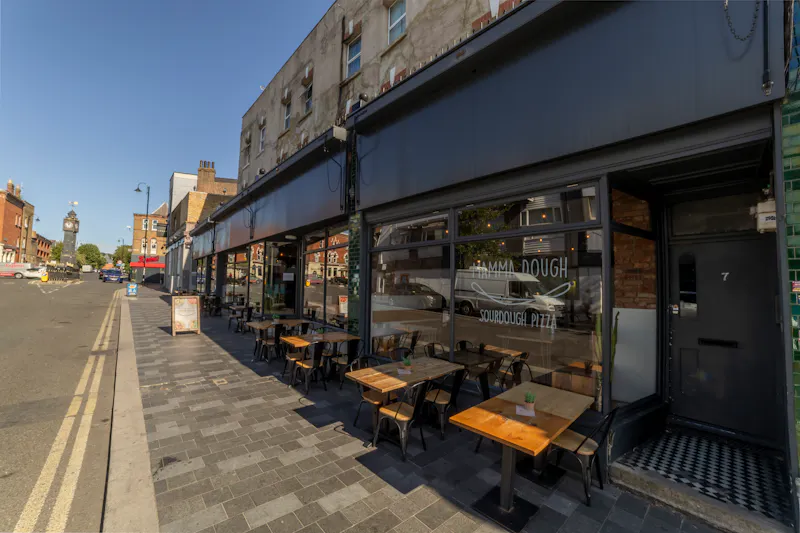 Thornton Heath Pizzeria, R874 (photo 3)