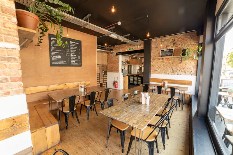 Dining room at Thornton Heath Pizzeria, R874 (photo 9)