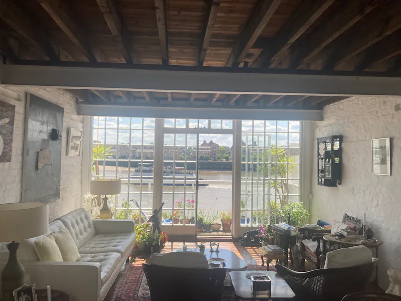 Balcony at Limehouse River View House, A1637 (photo 5)