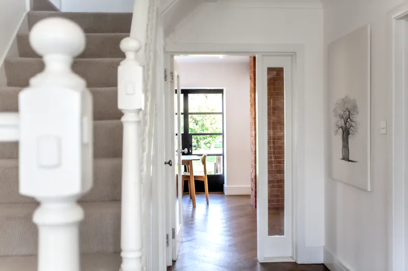 Floor - wooden at Smart Surrey Home, D2791 (photo 2)