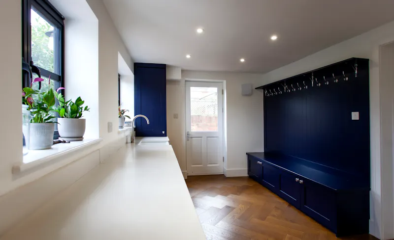 Panelling at Smart Surrey Home, D2791 (photo 13)