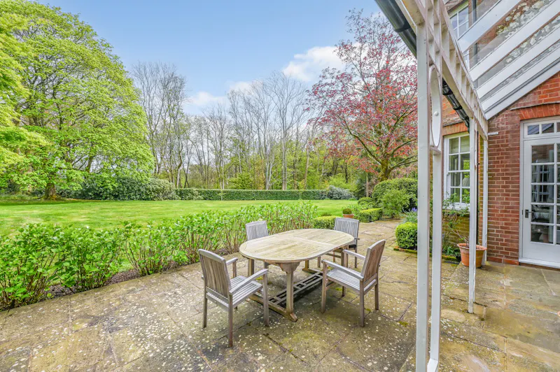 Terrace/Patio at Classy Edwardian Home Wiston, E536 (photo 41)