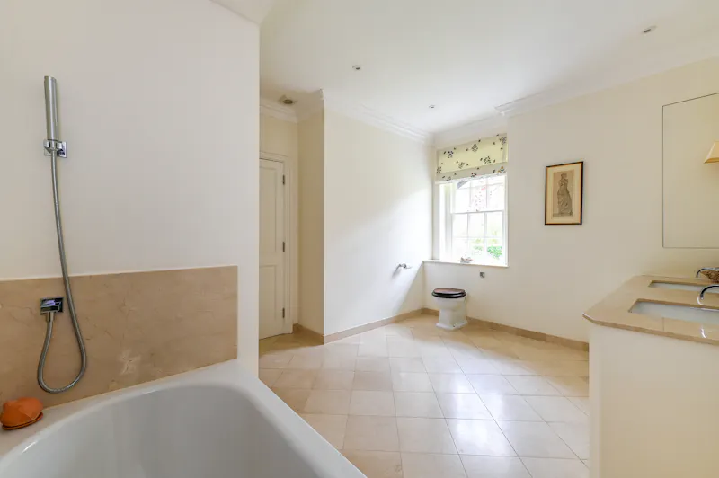 Classy Edwardian Home Wiston, E536 (photo 20)