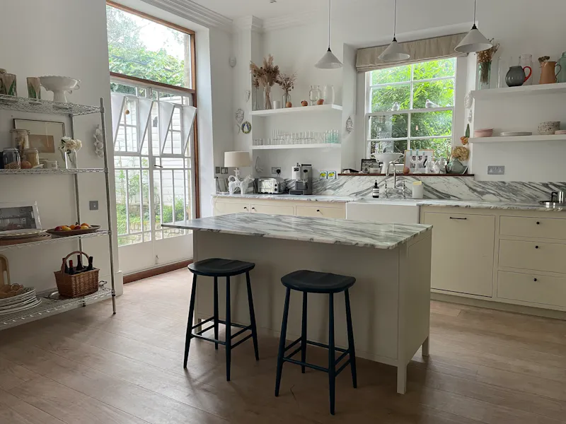 Mid-century cool in NW10, B2023 (photo 10)