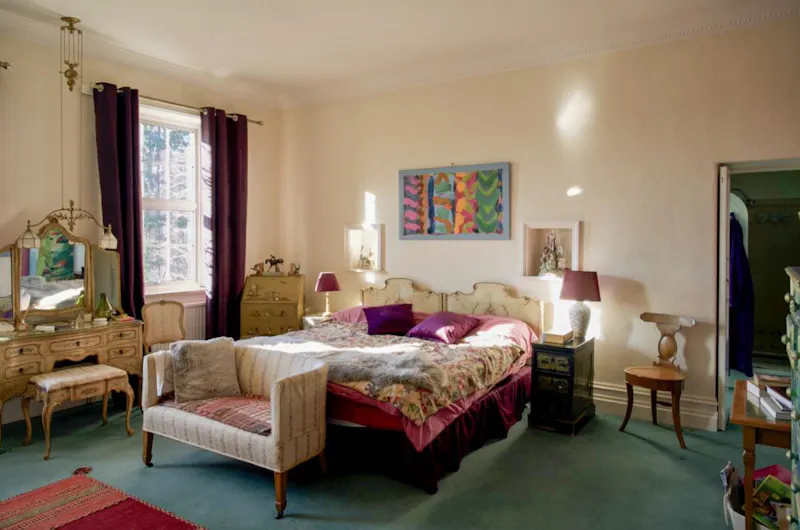 Bedroom - main at Versatile farm in Wallingford, L716 (photo 8)