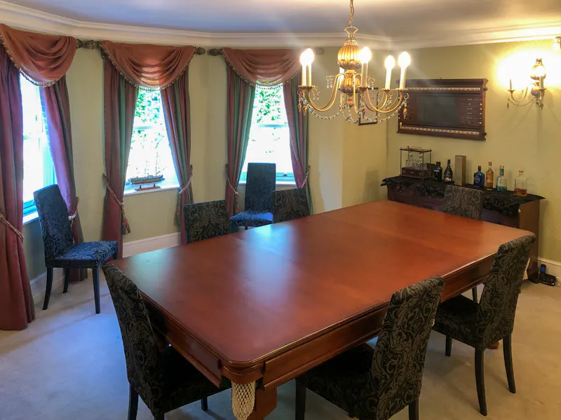 Dining room at Farnham Royal Modern Mansion, D2411 (photo 11)