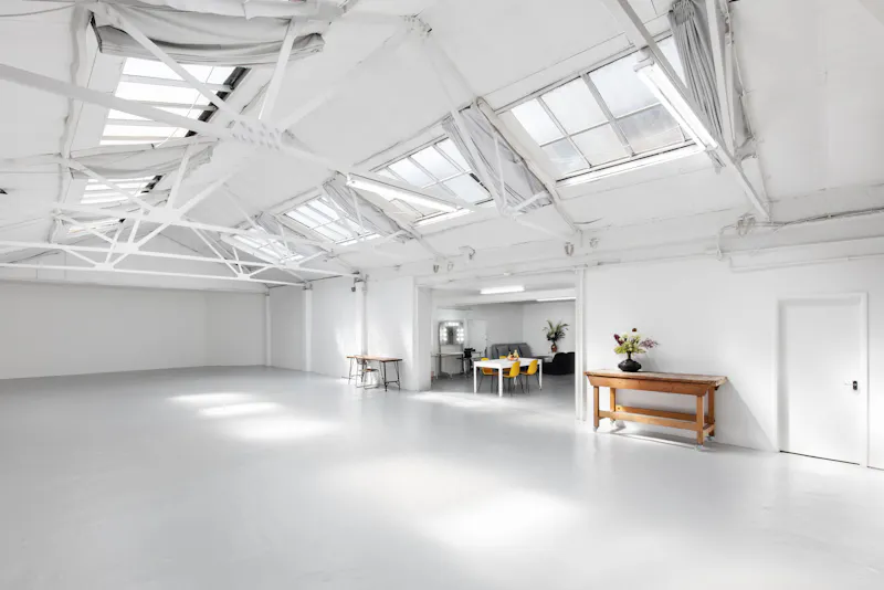 White drive-in studio Dalston, N553 (photo 10)