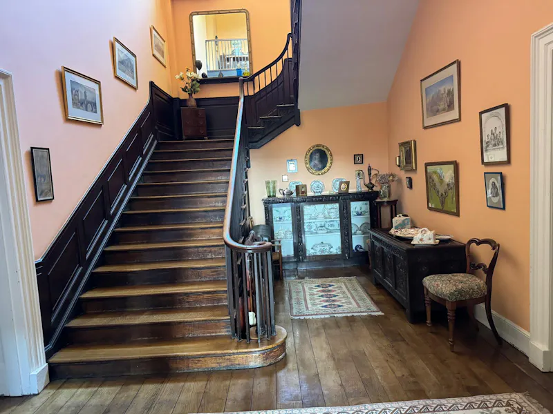 Staircase at Georgian Stately Hereford Home, A1638 (photo 5)