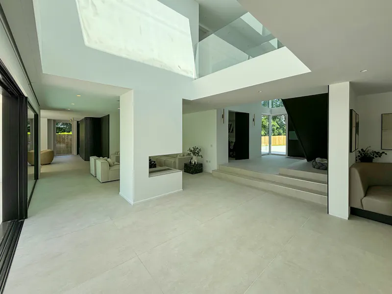 Minimalist Mansion Cheshire, K508 (photo 3)