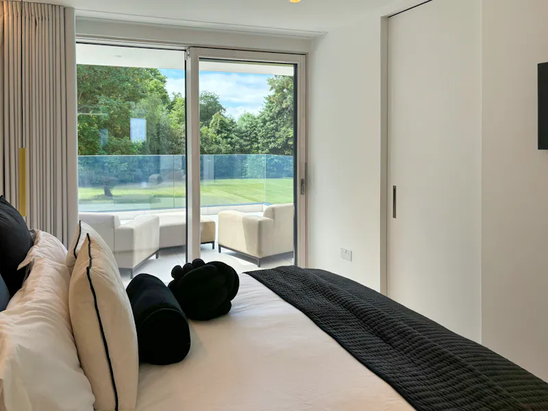 Bedroom at Minimalist Mansion Cheshire, K508 (photo 40)