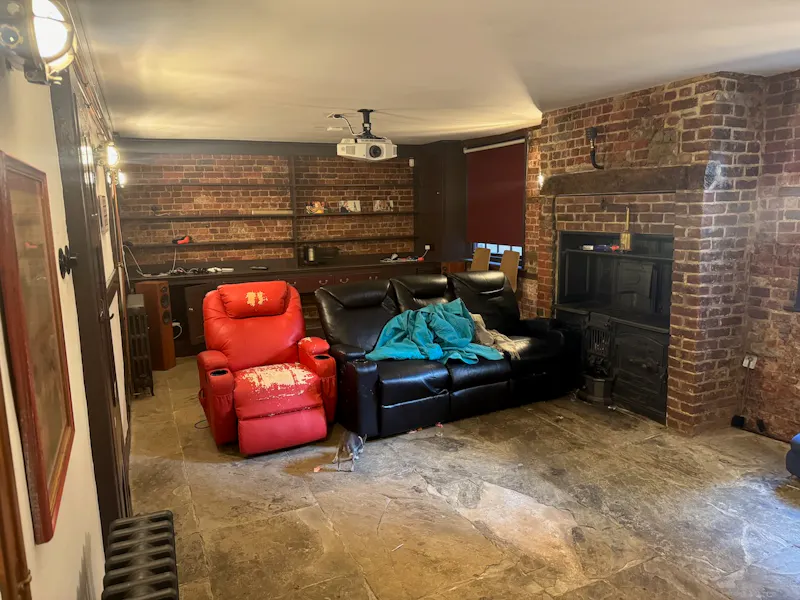 Exposed brick at Traditional Tudor Home Sidcup, M366 (photo 13)