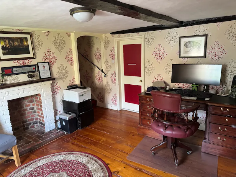 Traditional Tudor Home Sidcup, M366 (photo 12)
