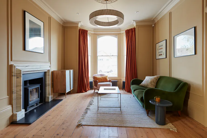Classy Victorian Home Sussex, B2056 (photo 6)
