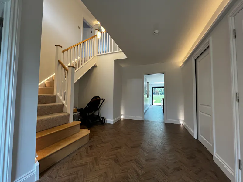 Staircase at Modern Buckinghamshire Home, D2805 (photo 2)
