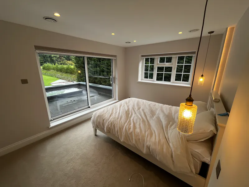 Bedroom - main at Modern Buckinghamshire Home, D2805 (photo 11)