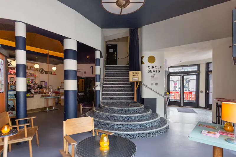 Staircase at Art Deco-Style Cinema Hackney, P613 (photo 2)