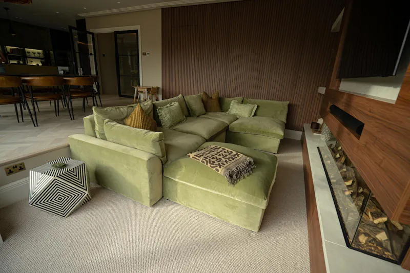Panelling at Luxury Mill Hill home, D2804 (photo 12)