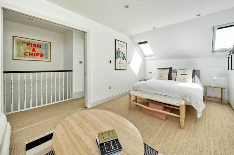 Bedroom at Elegant & cool Harlesden home, E538 (photo 13)