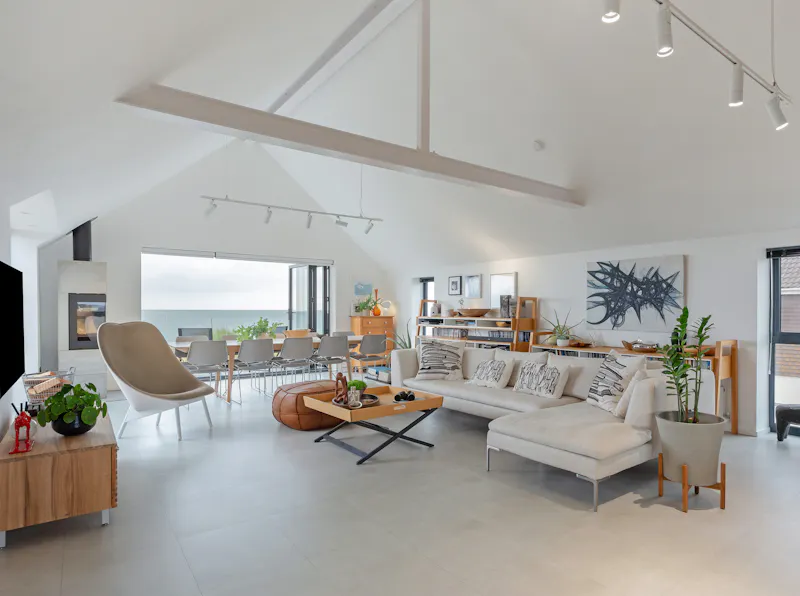 Open plan at West Sussex Seaside Mansion, D2793 (photo 4)