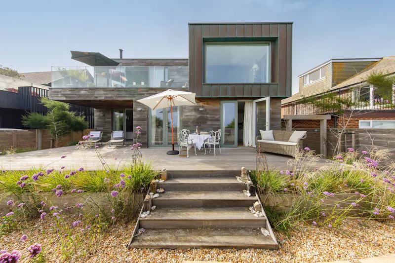 Modern Chichester Beach House, D2794 (photo 49)