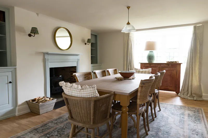 Floor - wooden at Country Cottage West Sussex, C127 (photo 11)