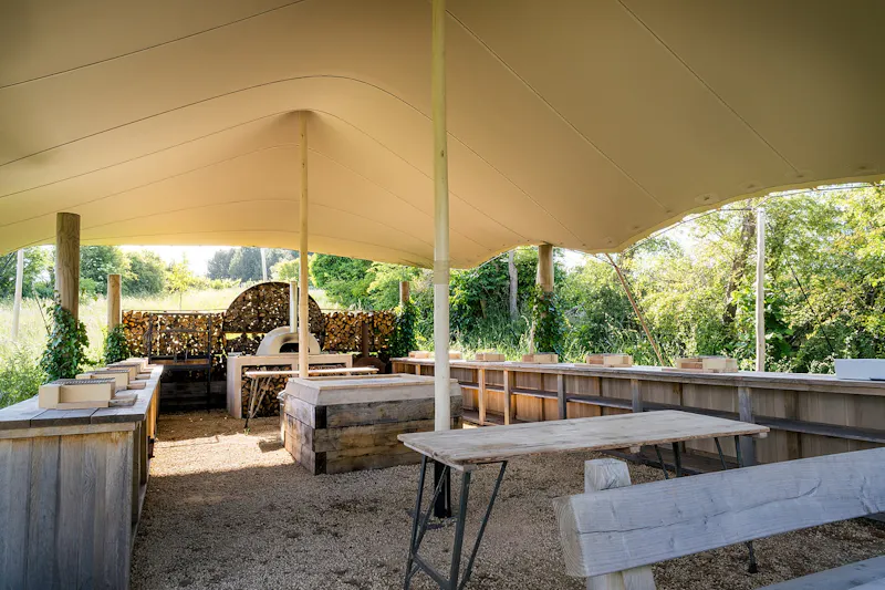 Folly / gazebo at Luxe West Berkshire stately, A1547 (photo 44)