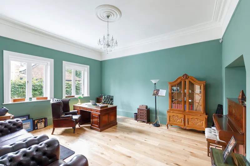 Floor - wooden at West Sussex Country Mansion, B2059 (photo 9)