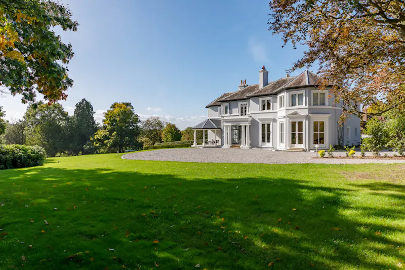 West Sussex Country Mansion, B2059 (photo 34)