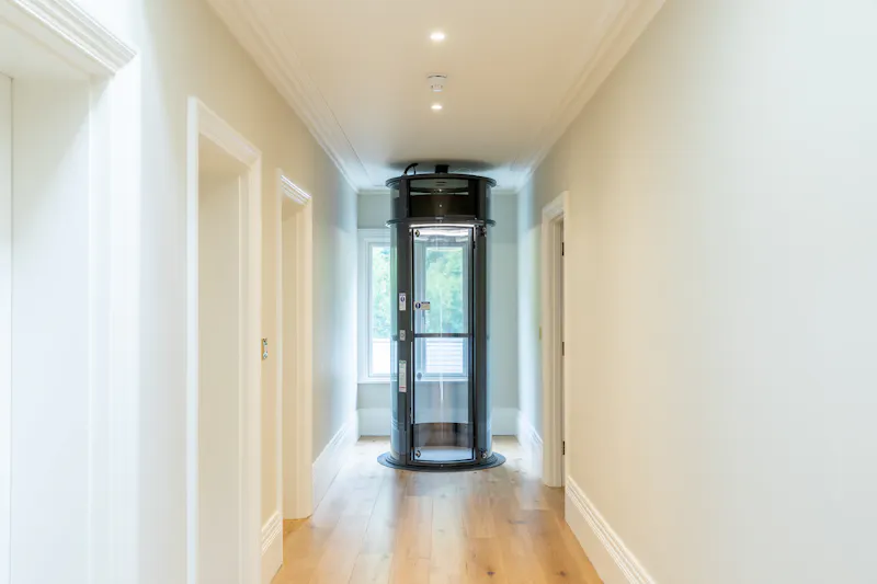 Lift at West Sussex Country Mansion, B2059 (photo 12)