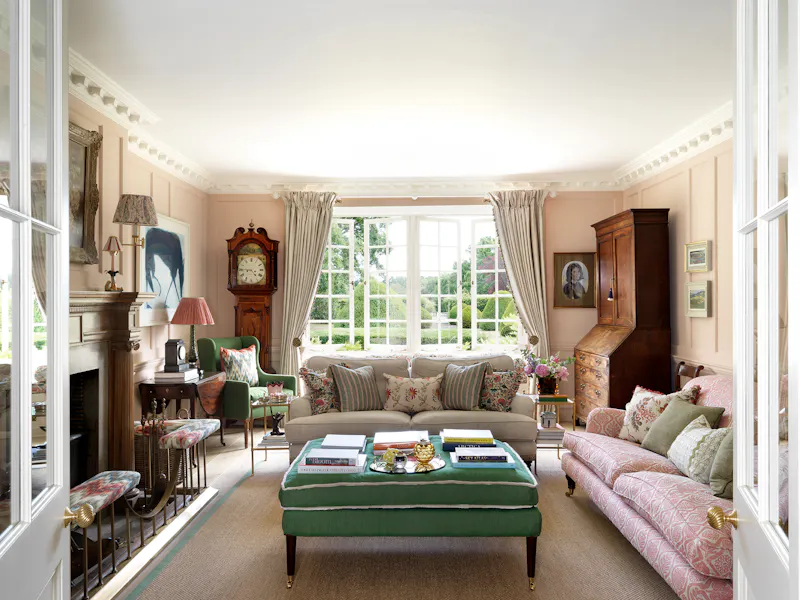 Panelling at Stunning Georgian Home Surrey, A1643 (photo 4)
