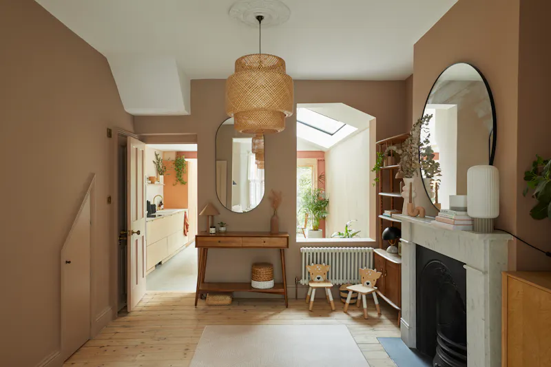 Open plan at Earthy Walthamstow Home, B2062 (photo 6)