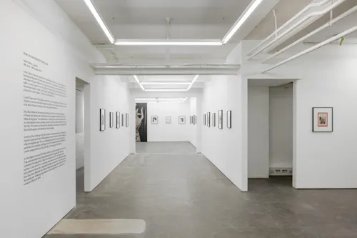 Central London Gallery, N559