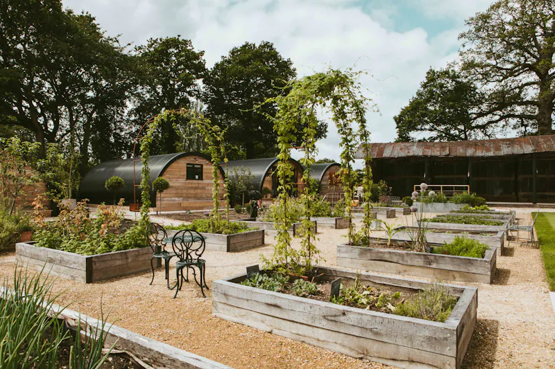 Silchester Barn conversion, L699 (photo 41)