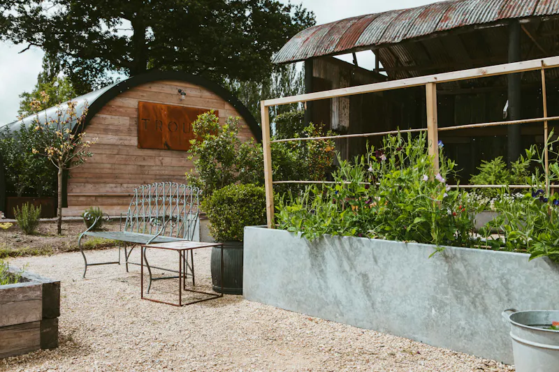 Silchester Barn conversion, L699 (photo 44)