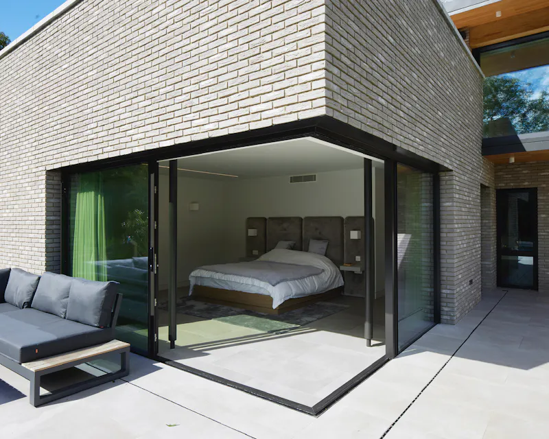 Glass at Eye-catching Architectural Home, D2799 (photo 15)