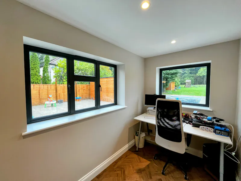 Office at Modern Buckinghamshire Home, D2805 (photo 16)