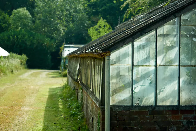 Greenhouse at Historic Lymington stately, E406 (photo 33)