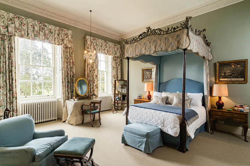 Bedroom at Historic Lymington stately, E406 (photo 27)