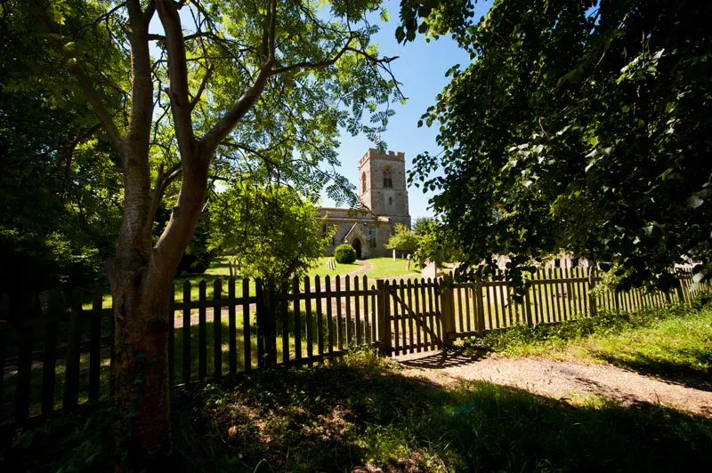 Chateau style house Northampton, A1379 (photo 39)