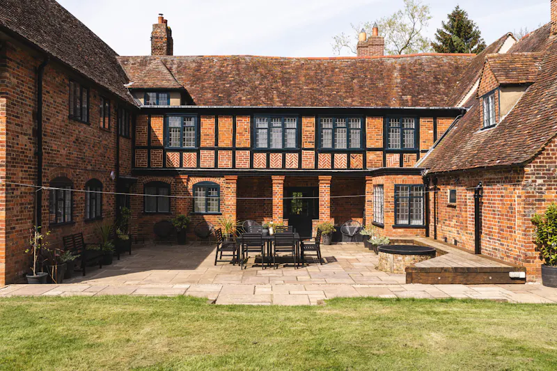Grade 1 Listed Manor House, G322 (photo 40)