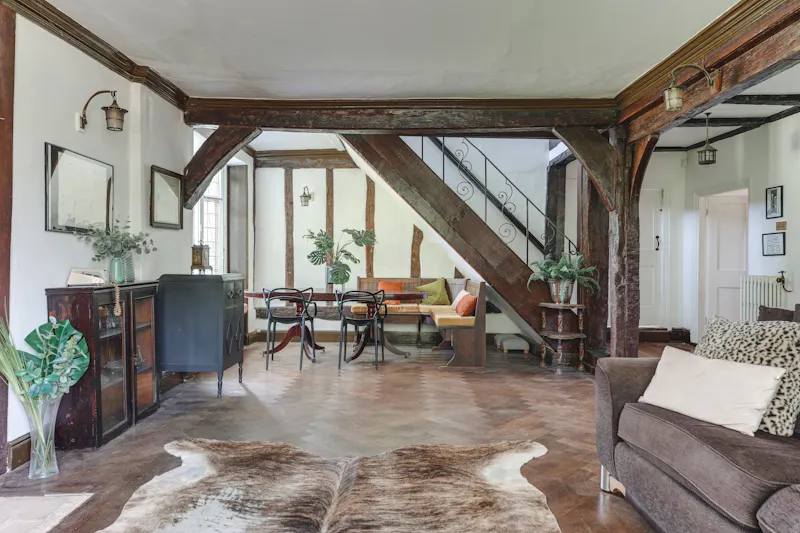 Grade 1 Listed Manor House, G322 (photo 7)