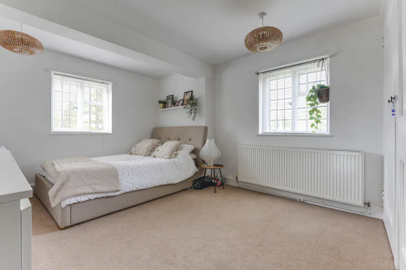 Bedroom at Grade 1 Listed Manor House, G322 (photo 35)