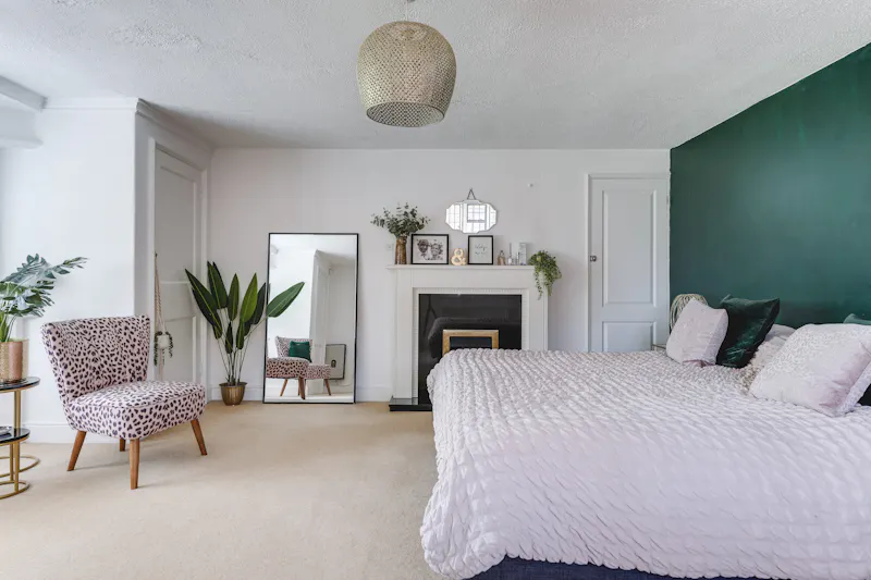 Bedroom - main at Grade 1 Listed Manor House, G322 (photo 18)